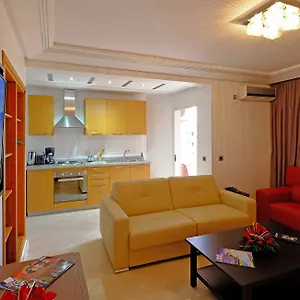 Mouna Aparthotel